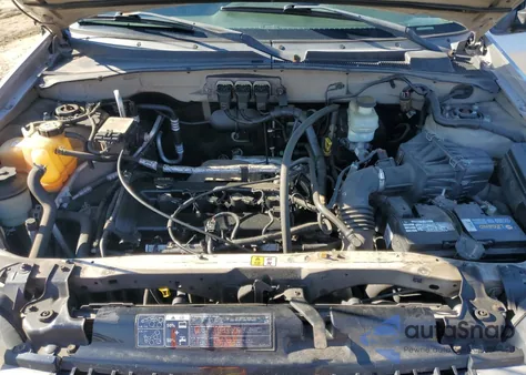 2005 Ford Escape Xls from USA, damaged, VIN 1FMCU92Z65DA18032